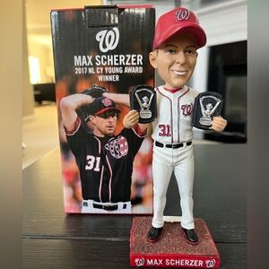 New in Box Max Scherzer 2017 NL Cy Young Award Washington Nationals Bobblehead
